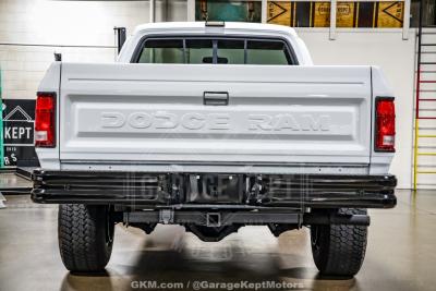 1987 Dodge W-100 Pickup