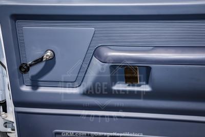 1987 Dodge W-100 Pickup