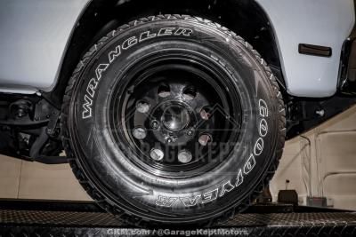 1987 Dodge W-100 Pickup