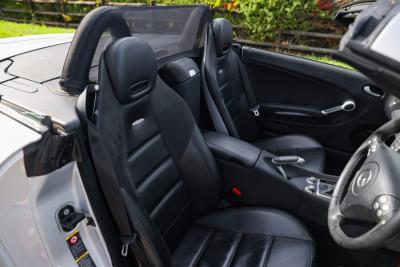 2005 Mercedes - Benz SLK