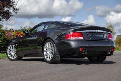 2002 Aston Martin Vanquish