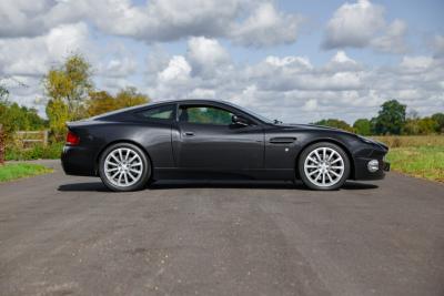 2002 Aston Martin Vanquish