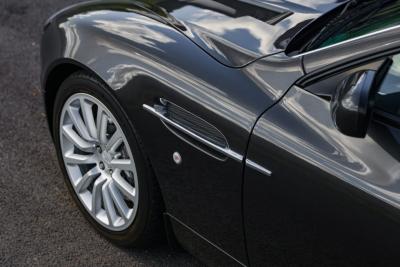 2002 Aston Martin Vanquish