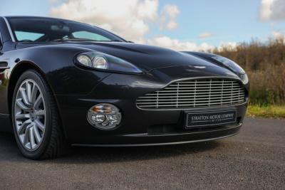 2002 Aston Martin Vanquish