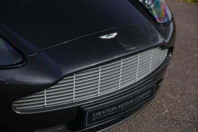 2002 Aston Martin Vanquish