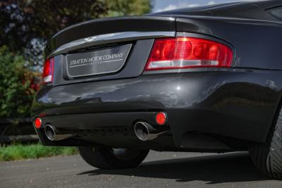 2002 Aston Martin Vanquish