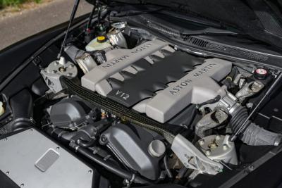 2002 Aston Martin Vanquish