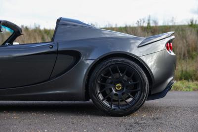 2016 Lotus Elise