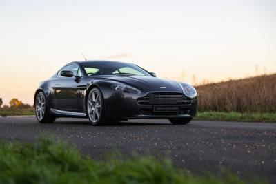 2006 Aston Martin Vantage