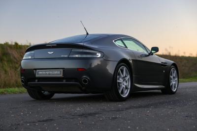 2006 Aston Martin Vantage