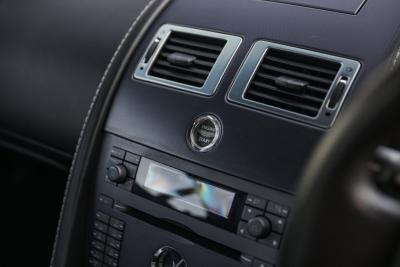 2006 Aston Martin Vantage