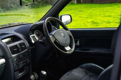 2004 Renault CLIO 172