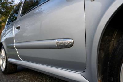 2004 Renault CLIO 172
