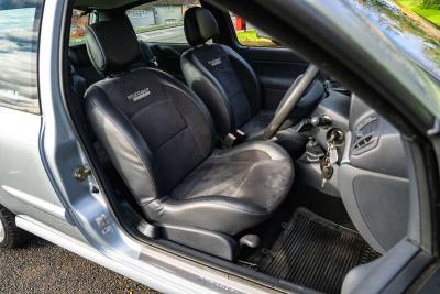 2004 Renault CLIO 172