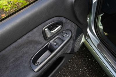 2004 Renault CLIO 172