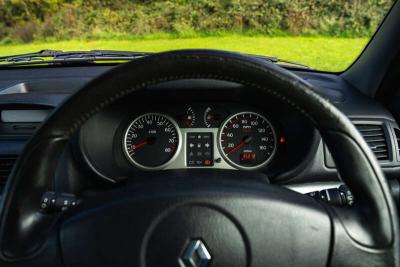 2004 Renault CLIO 172