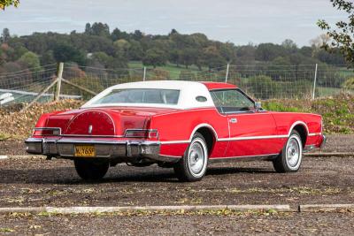 1976 Lincoln CONTINENTAL LIPSTICK MODEL