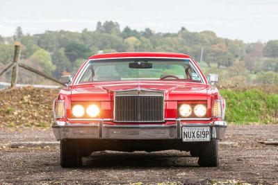 1976 Lincoln CONTINENTAL LIPSTICK MODEL