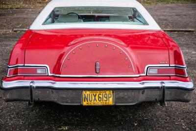 1976 Lincoln CONTINENTAL LIPSTICK MODEL