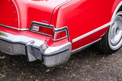 1976 Lincoln CONTINENTAL LIPSTICK MODEL
