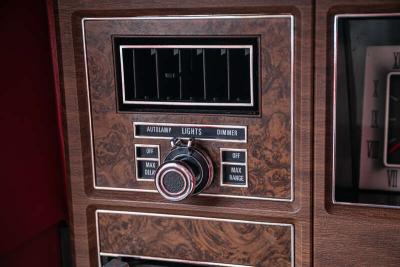 1976 Lincoln CONTINENTAL LIPSTICK MODEL