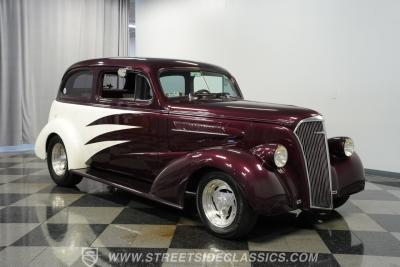 1937 Chevrolet Master Deluxe Street Rod