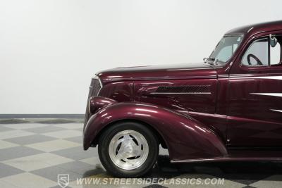 1937 Chevrolet Master Deluxe Street Rod