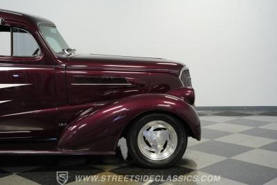 1937 Chevrolet Master Deluxe Street Rod