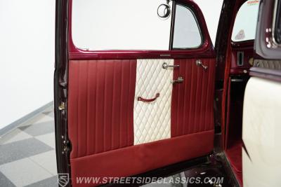 1937 Chevrolet Master Deluxe Street Rod