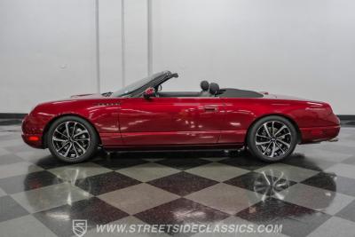 2004 Ford Thunderbird