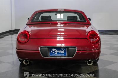 2004 Ford Thunderbird
