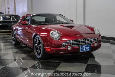 2004 Ford Thunderbird