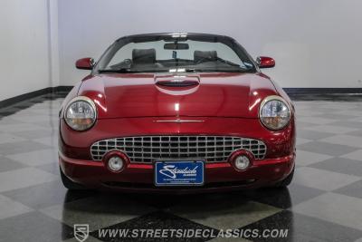 2004 Ford Thunderbird