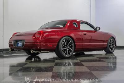 2004 Ford Thunderbird