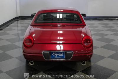 2004 Ford Thunderbird