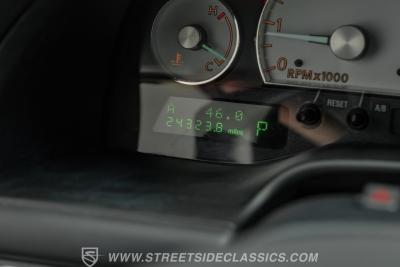 2004 Ford Thunderbird