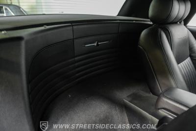2004 Ford Thunderbird