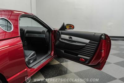 2004 Ford Thunderbird