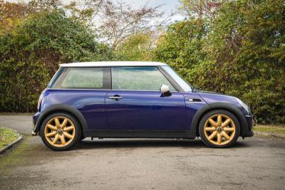 2004 Mini COOPER
