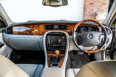 2003 Jaguar XJ8 SE X350