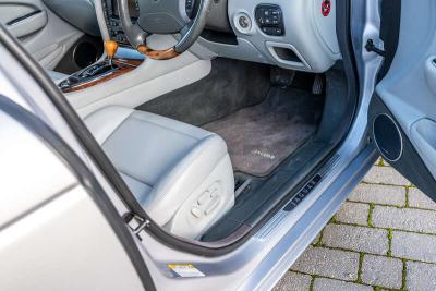 2003 Jaguar XJ8 SE X350