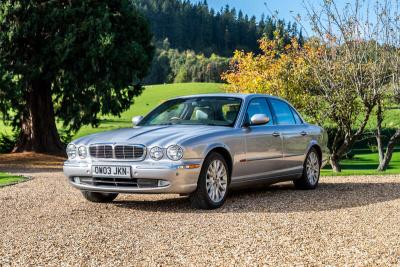 2003 Jaguar XJ8 SE X350