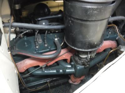 1939 Packard 120 convertible -  Creme