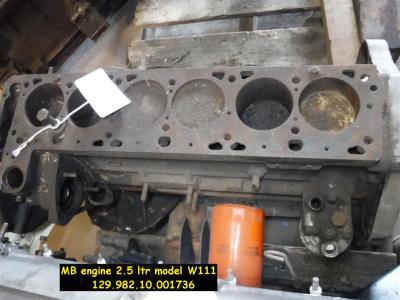 1900 Mercedes parts 250MB W111 engine 001736