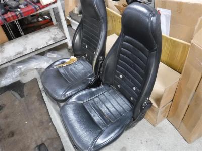 1900 Datsun parts 240Z seats