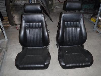 1900 Datsun parts 240Z seats