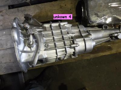 1900 several parts gearboxes