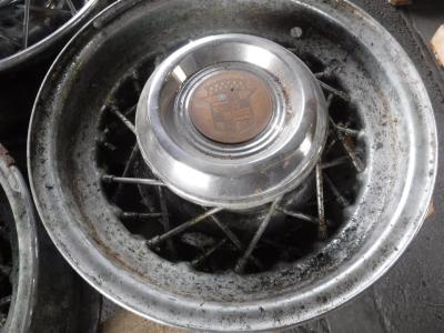 1900 Cadillac wheels