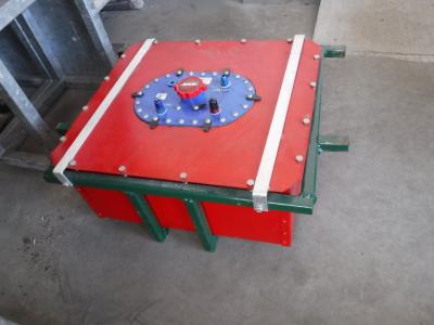 1900 several parts Fuel tanks