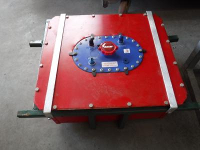 1900 several parts Fuel tanks